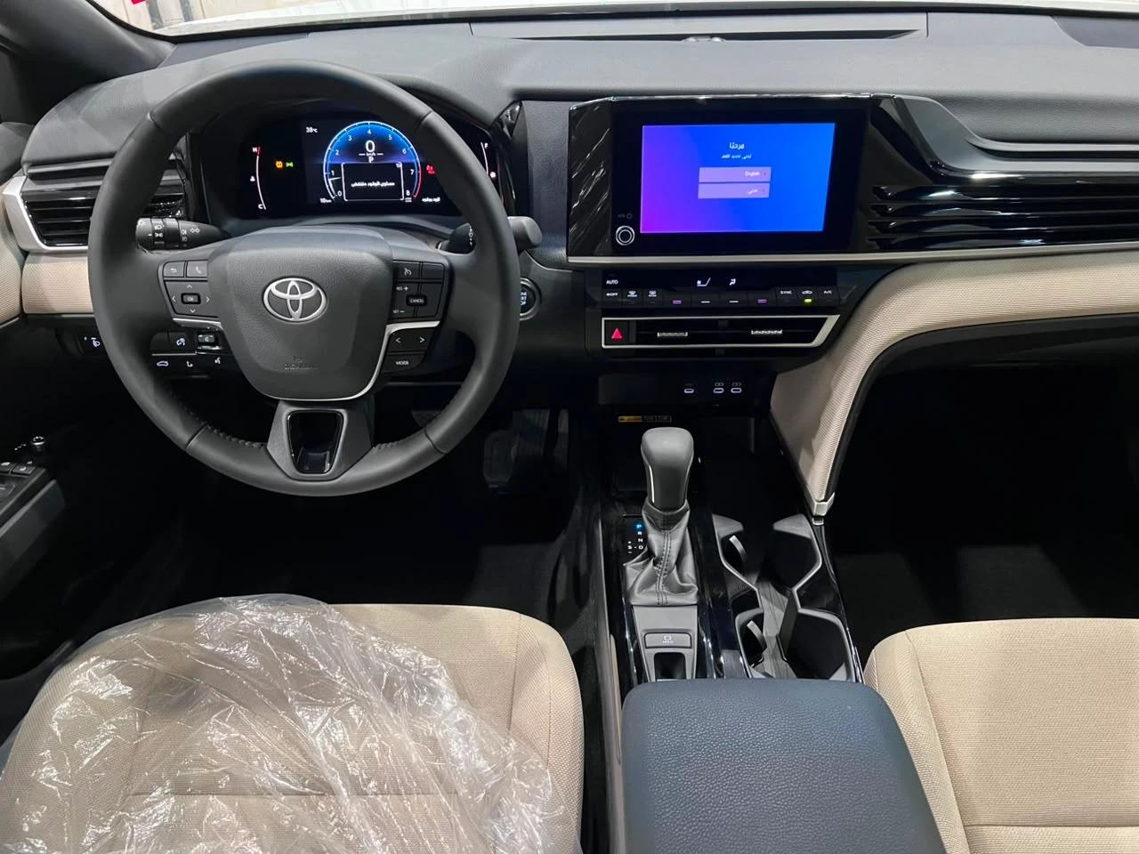 interior frontLeft